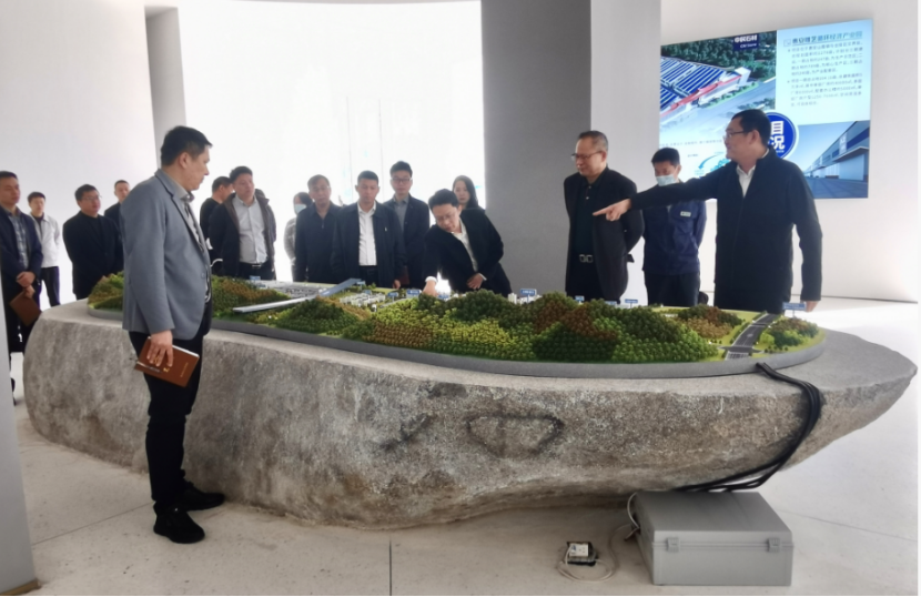 1767681915304635.png 640 (5).png